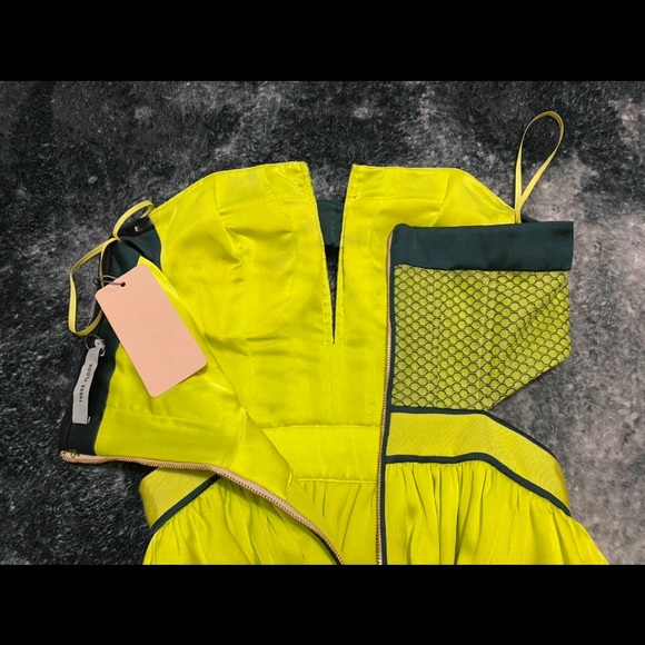 🔻SALE🔻TREE FLOOR🔹NEW WITH TAG - Picture 12 of 13